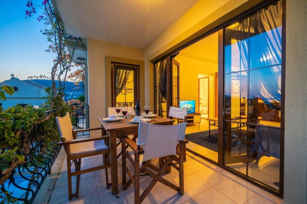 Azure Apartment With Sea View In Kalkan Exterior foto