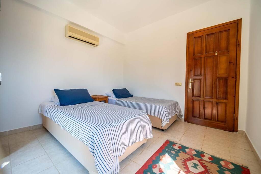 Azure Apartment With Sea View In Kalkan Exterior foto