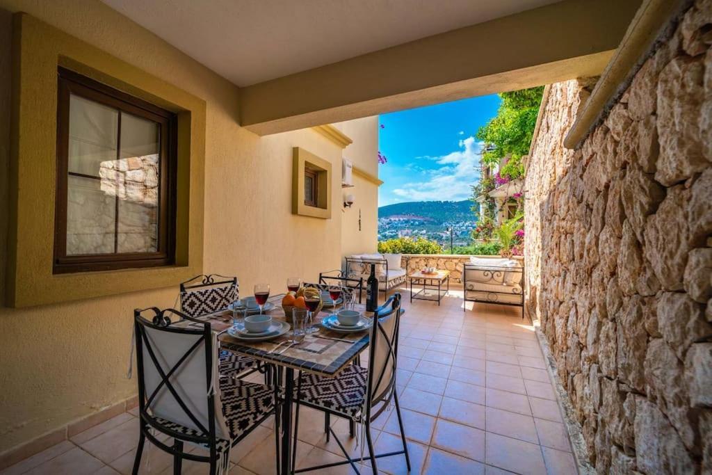 Azure Apartment With Sea View In Kalkan Exterior foto