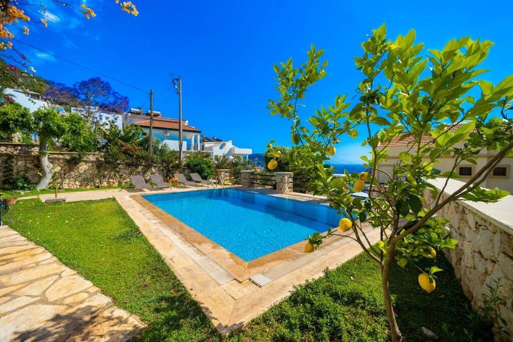 Azure Apartment With Sea View In Kalkan Exterior foto